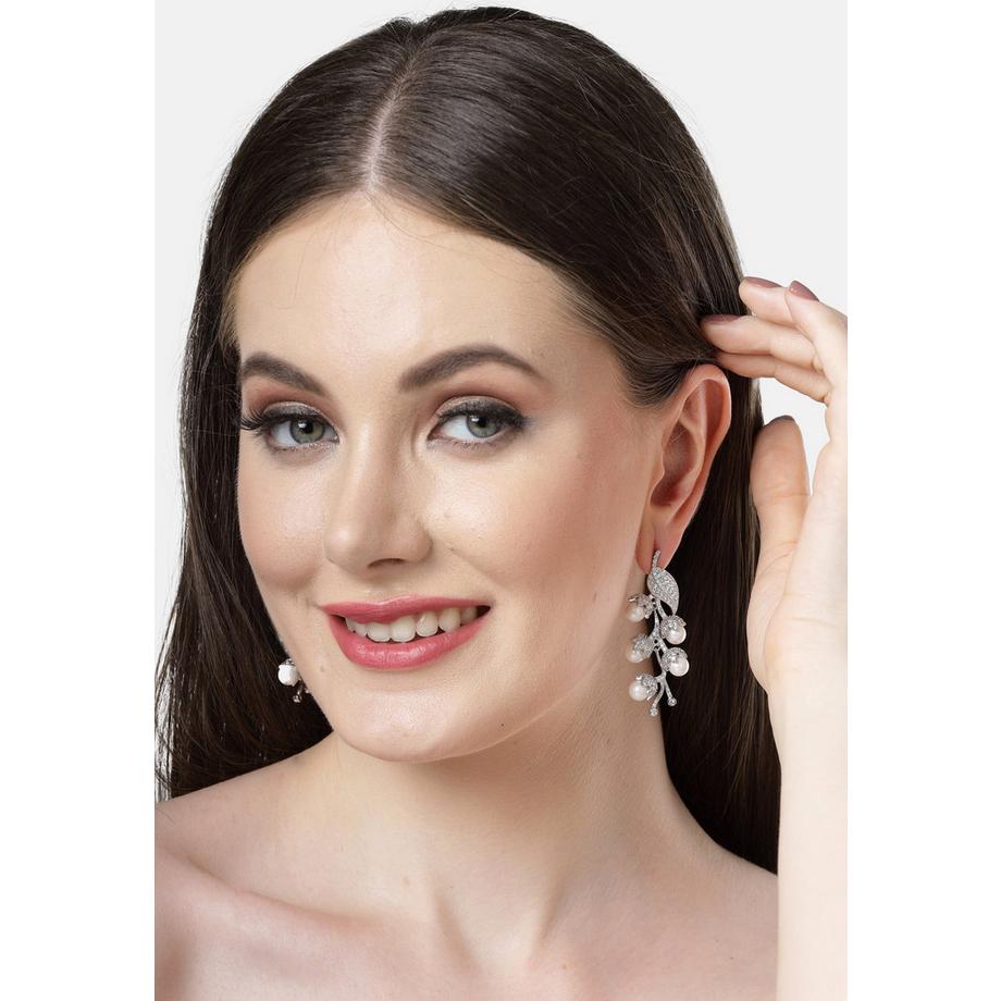 AVANT-GARDE PARIS  Collezione Diva Orecchini a Grappolo di Foglie in Zirconia Cubica 