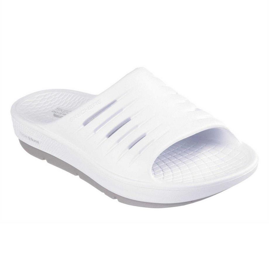 Sportsandalen , Flach