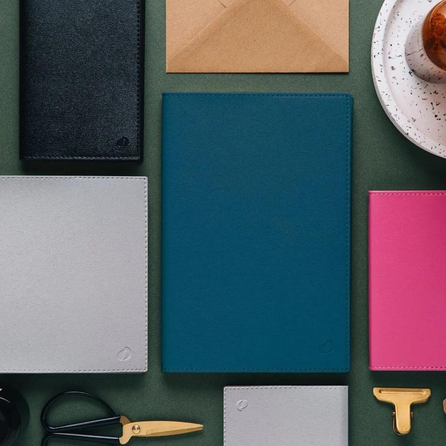 QUO-VADIS Quo Vadis - Terminkalender - 2025 - Trinote - Die Woche Planning - Deutsch - Soho - Schwarz - Dez/Dez - 18x24 cm - Clairefontaine-Papier Weiß - Hergestellt in Frankreich  