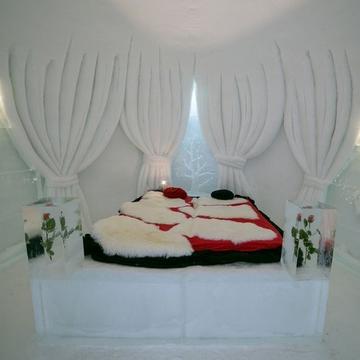 Nuit en suite igloo romantique avec jacuzzi privé (pour 2 personnes)