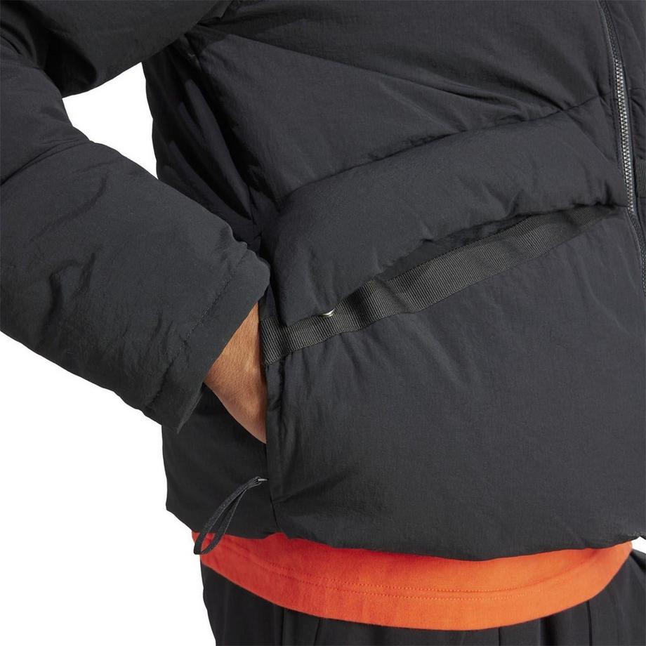 adidas Gepolsterte Jacke mit Kapuze  
