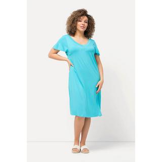 Ulla Popken  Robe midi en jersey, avec décolleté en V et manches courtes évasées. Silhouette en A. 