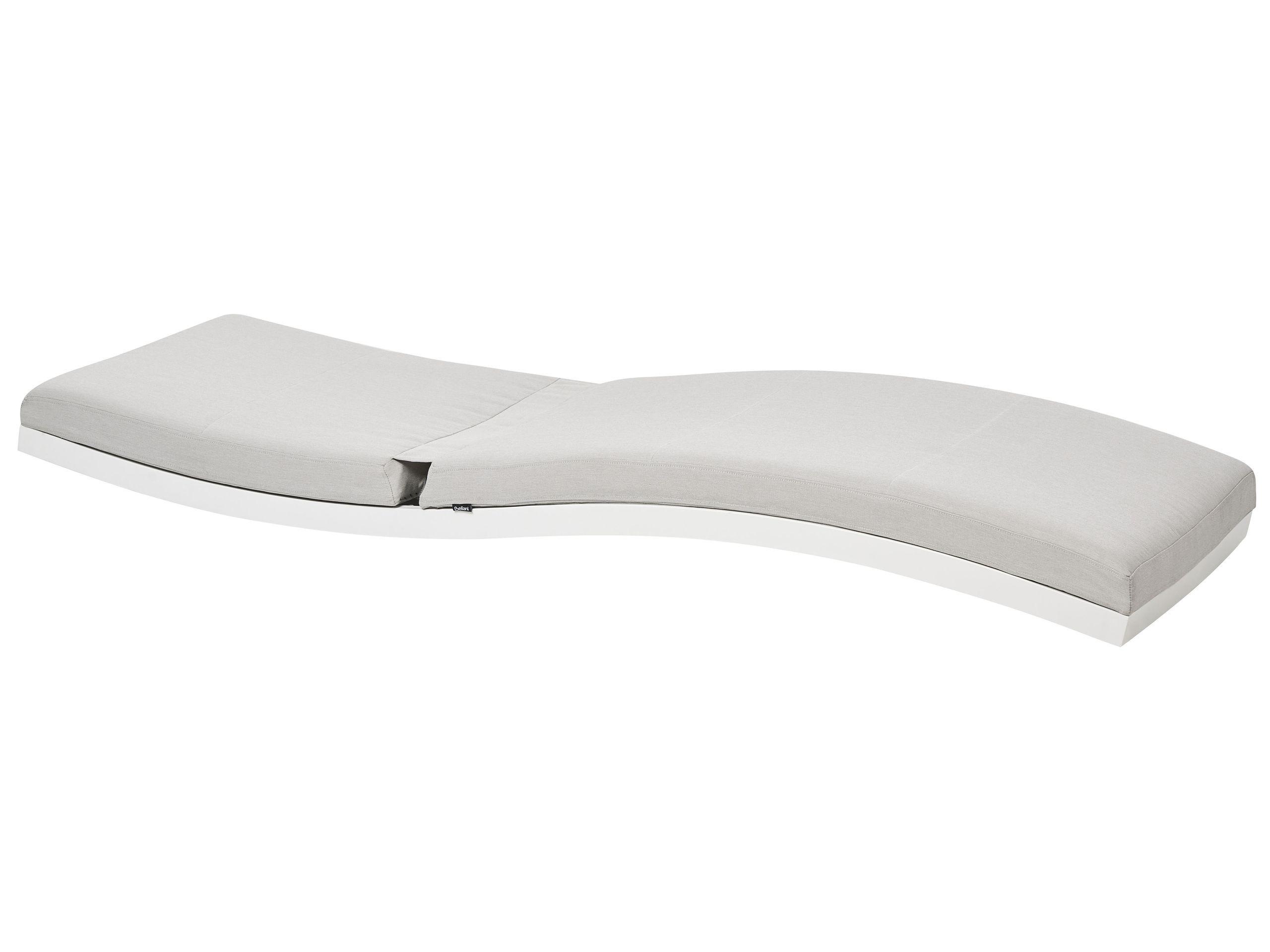 Beliani Transat avec coussin en Aluminium Moderne AMELIA  