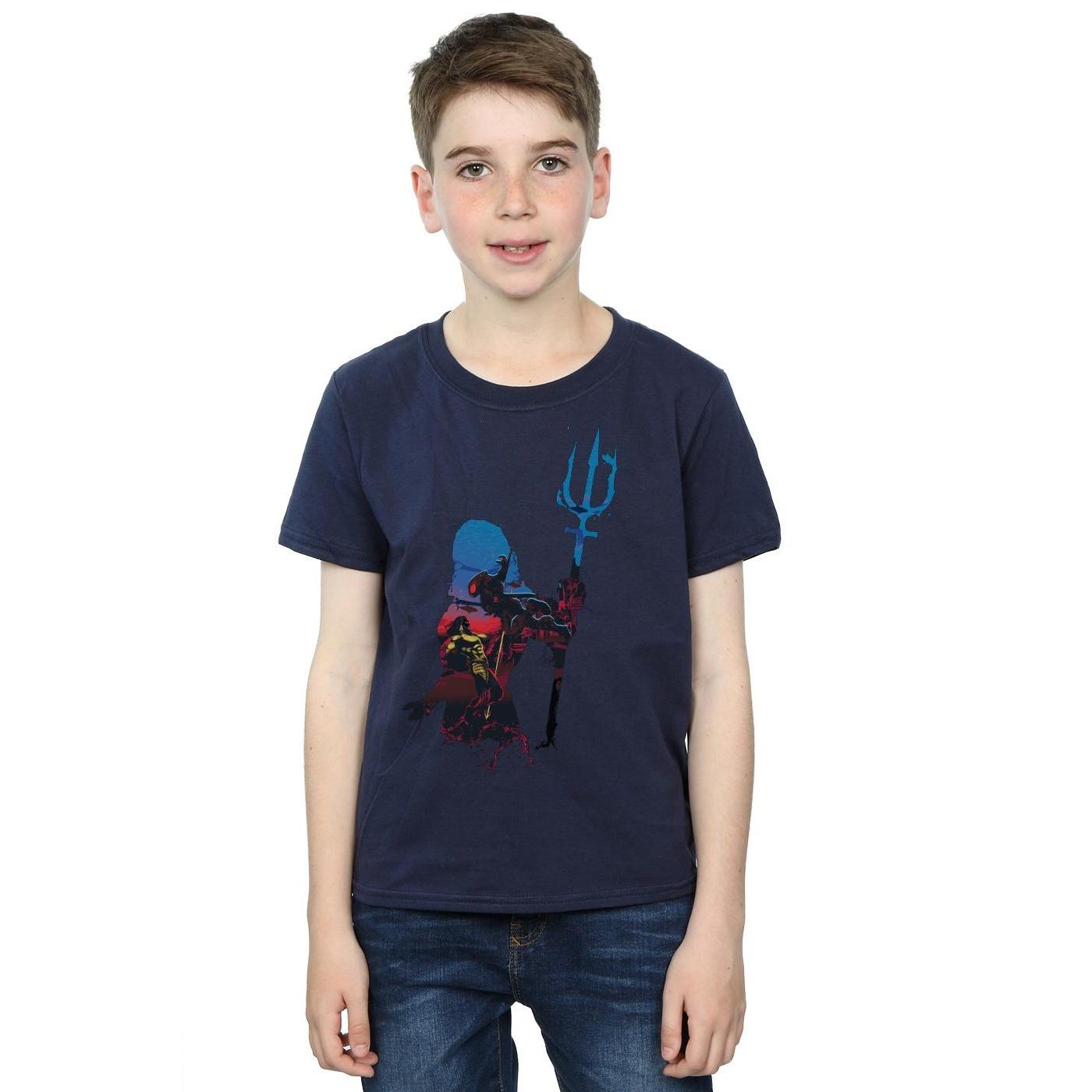 DC COMICS  Aquaman Battle Silhouette TShirt 