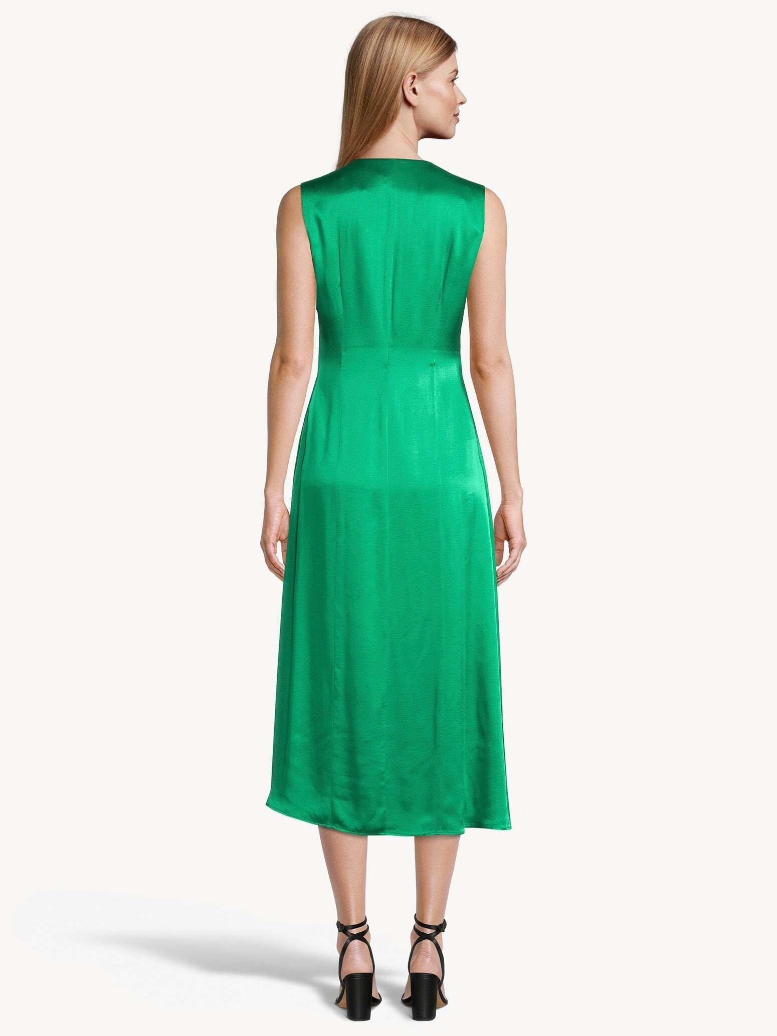 Tamaris AMASRA Ärmelloses V-Ausschnitt Slim Fit Kleid  