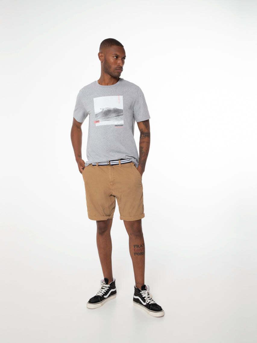 PROTEST Fan Straight Fit Shorts  
