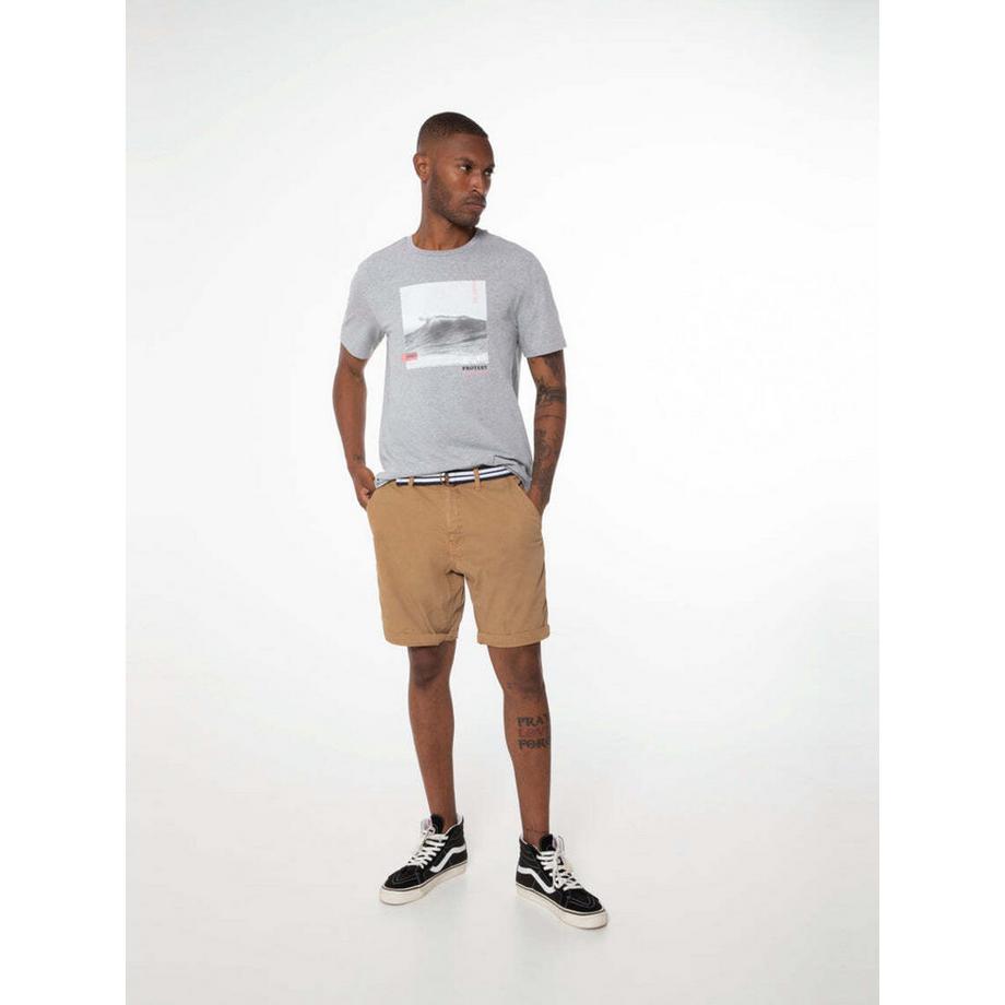 PROTEST Fan Straight Fit Shorts  