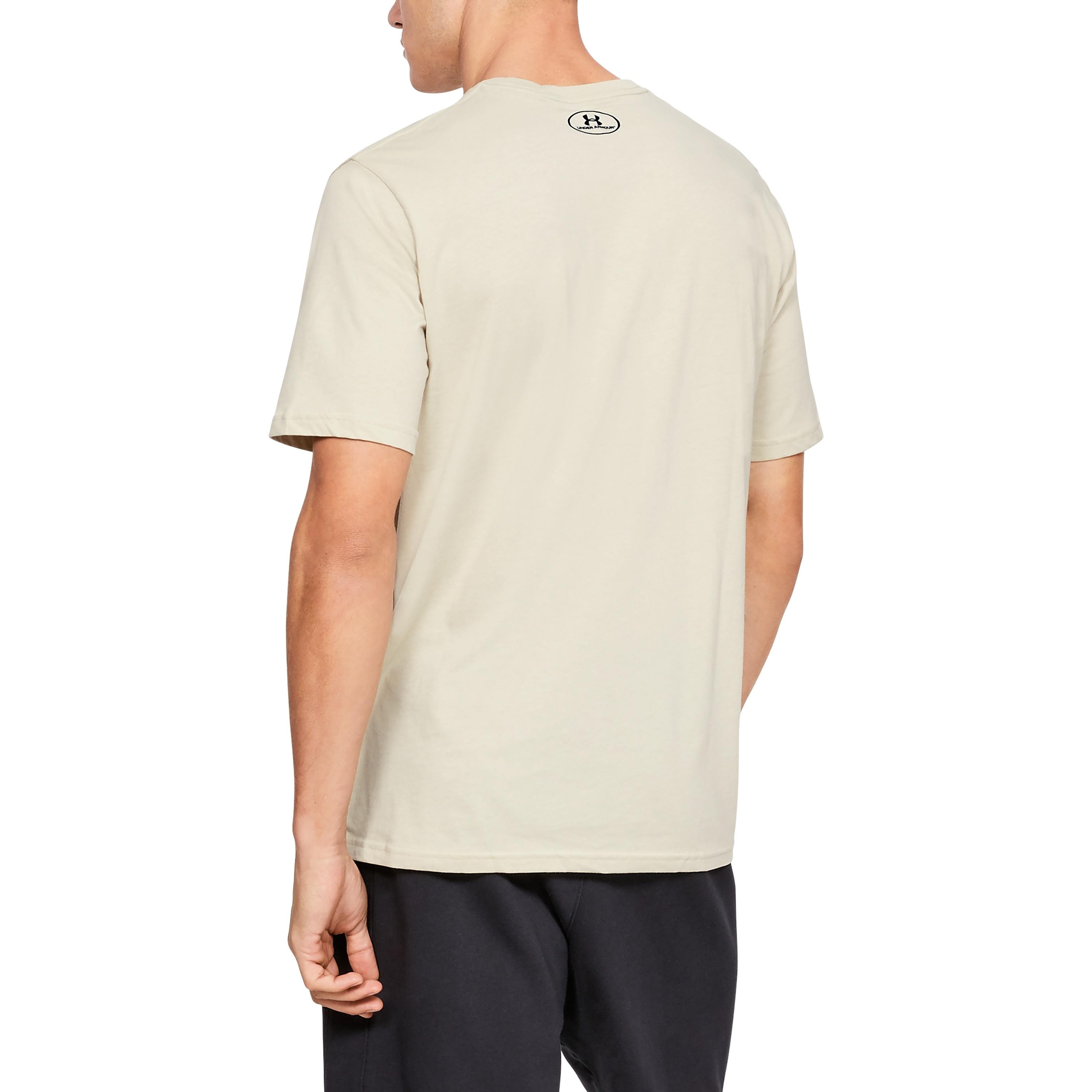 UNDER ARMOUR  t-shirt sportstye eft chest 