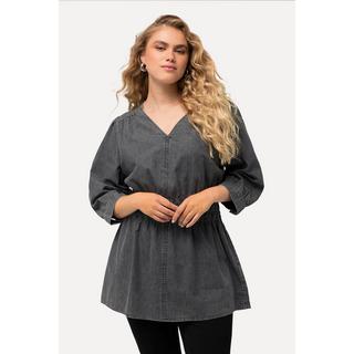 Ulla Popken  Blusa di jeans dal taglio svasato con cucitura trasversale, scollo a V e maniche a 3/4 