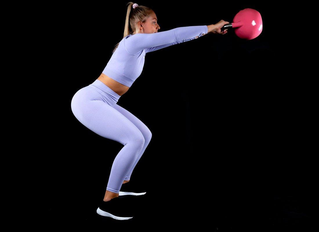 GladiatorFit  Kettlebell de compétition en fonte avec logo peint GladiatorFit 