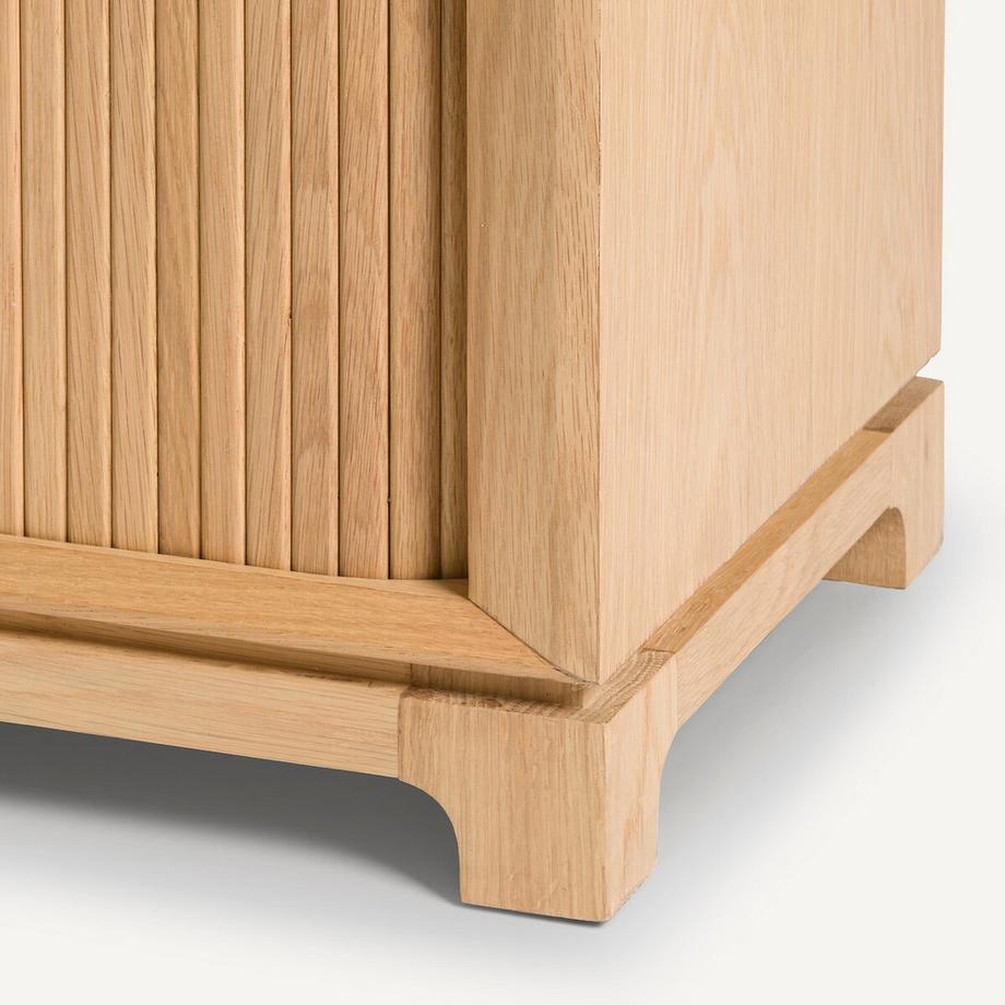 AM.PM  Sideboard aus Eiche und Eichenfurnier 