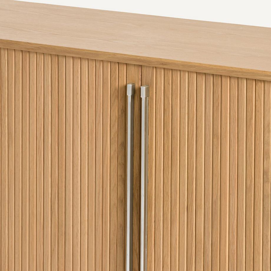 AM.PM  Sideboard aus Eiche und Eichenfurnier 