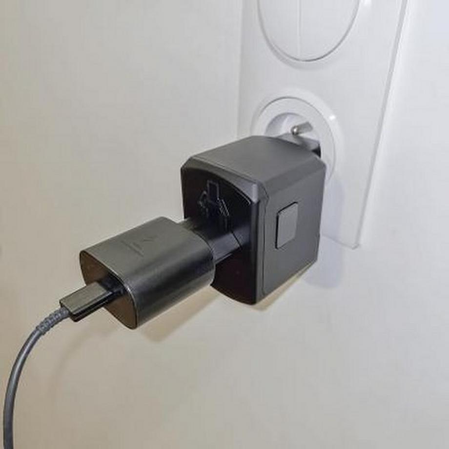 Xoopar  Ladegerät-Adapter Reise 15W AUS/EU/UK/US 