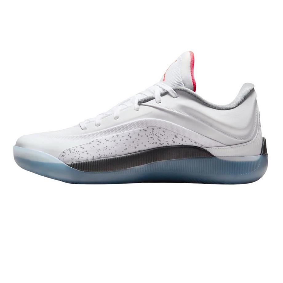 NIKE Chaussures de basket Zion 4 à lacets  