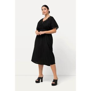 Ulla Popken Abito oversize ricamato scollo a V mezze maniche  