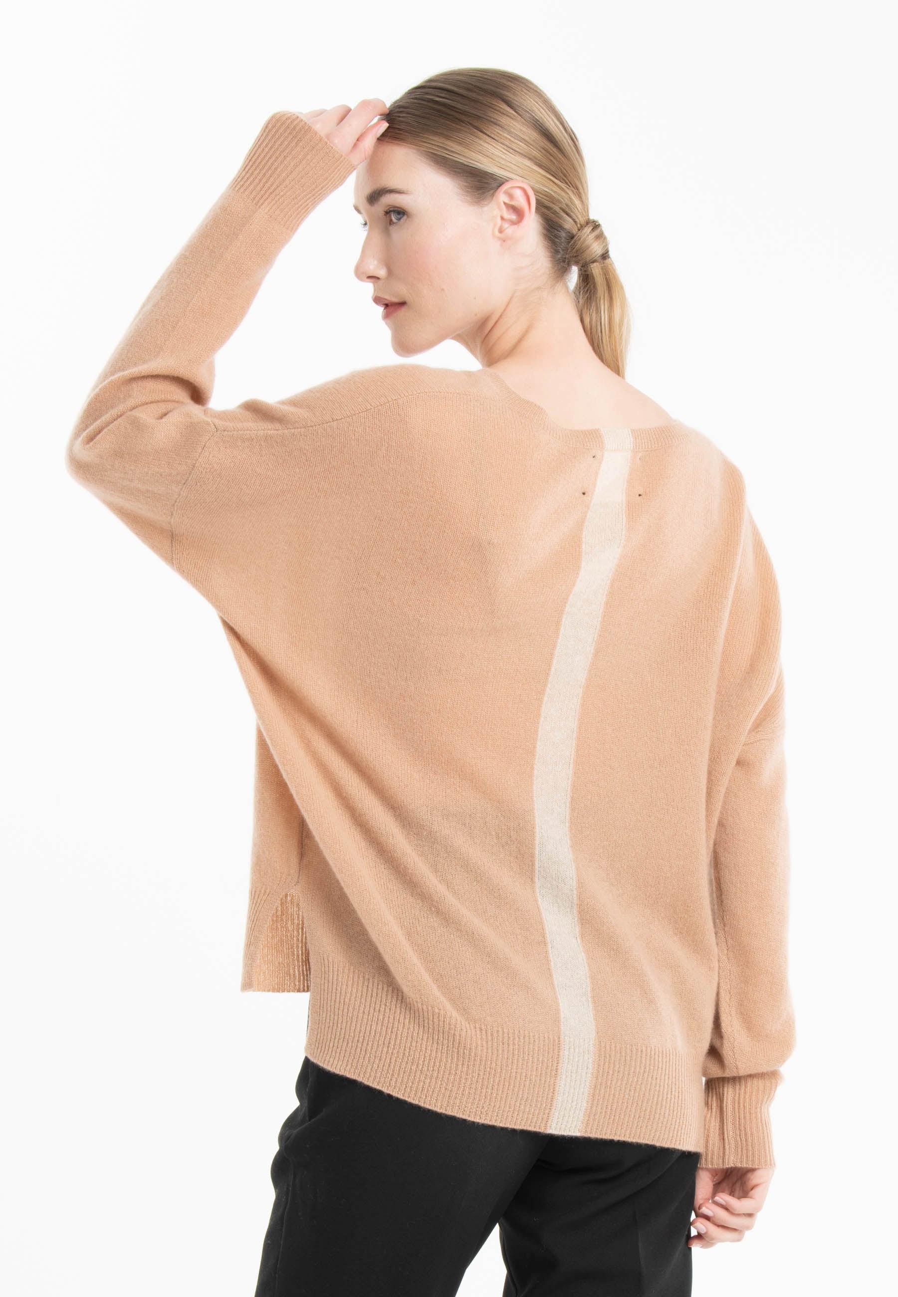 Studio Cashmere8  NAMI 23 V-Ausschnitt Pullover mit farbigem Streifen - 100% Kaschmir 