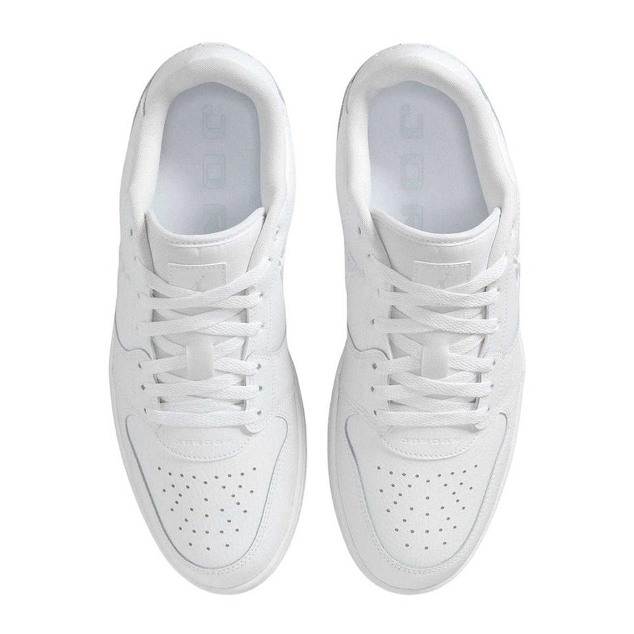 NIKE Baskets Air Jordan Court Connect en Cuir  