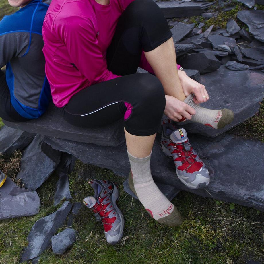 Bridgedale  Ultraleichte T2 Merinowolle Performance Crew Socken Für Zum Wandern 