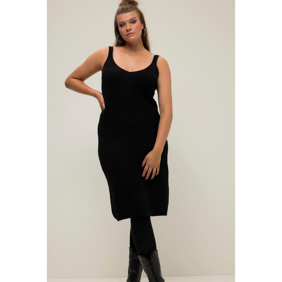 Studio Untold Abito in maglia a costine taglio dritto  