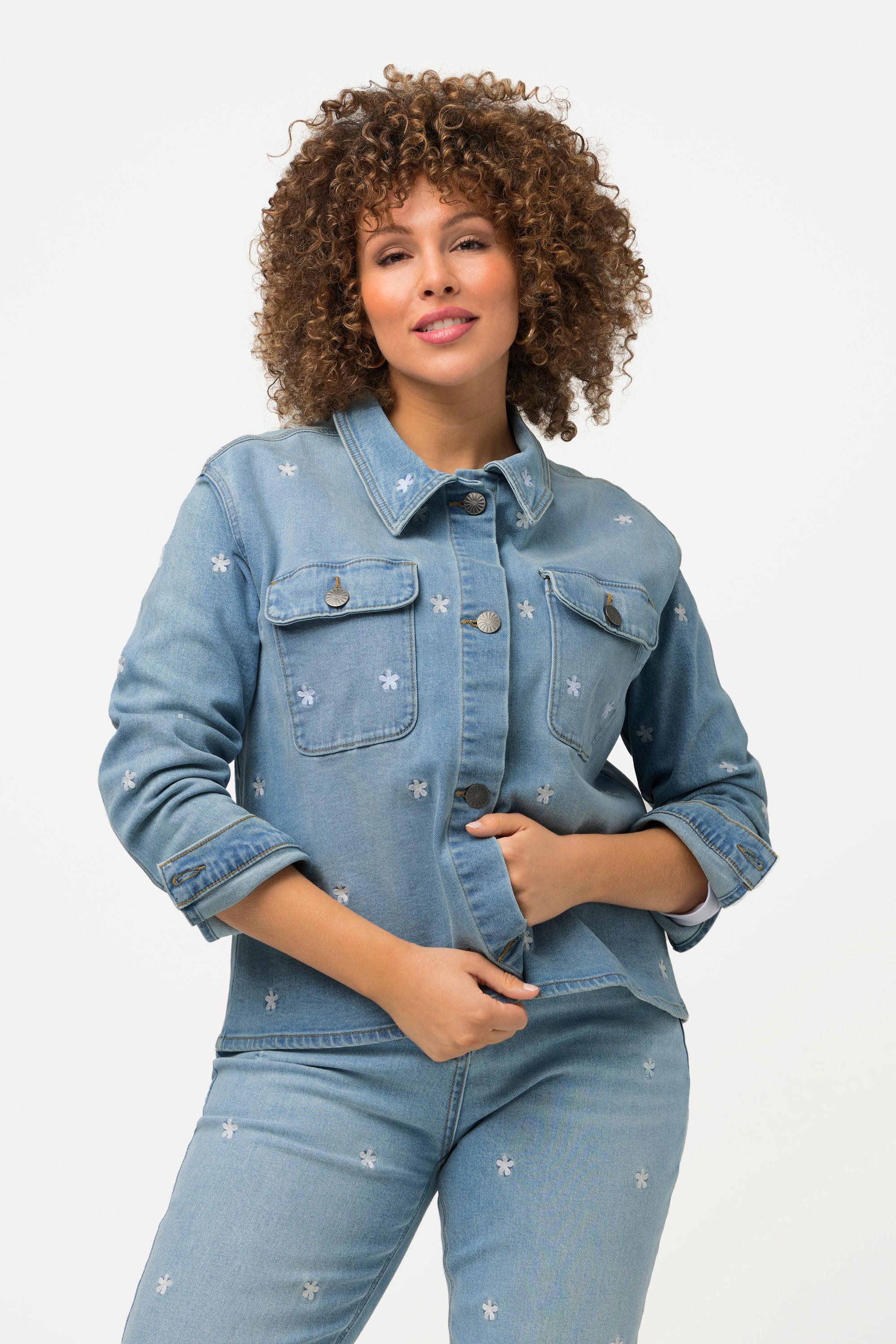 Ulla Popken  Giacca di jeans dal taglio oversize con colletto da camicia e ricami floreali 