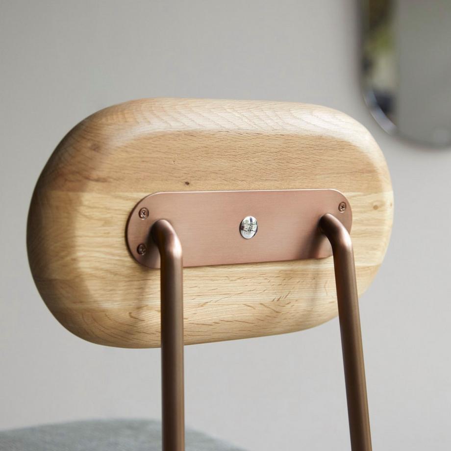 Tikamoon Sgabello da bar linen green in quercia massello Yutapi  