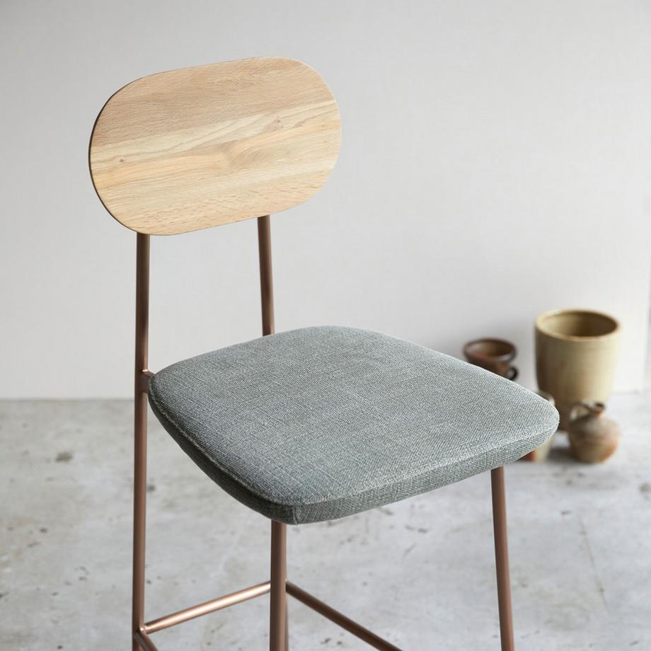 Tikamoon Sgabello da bar linen green in quercia massello Yutapi  