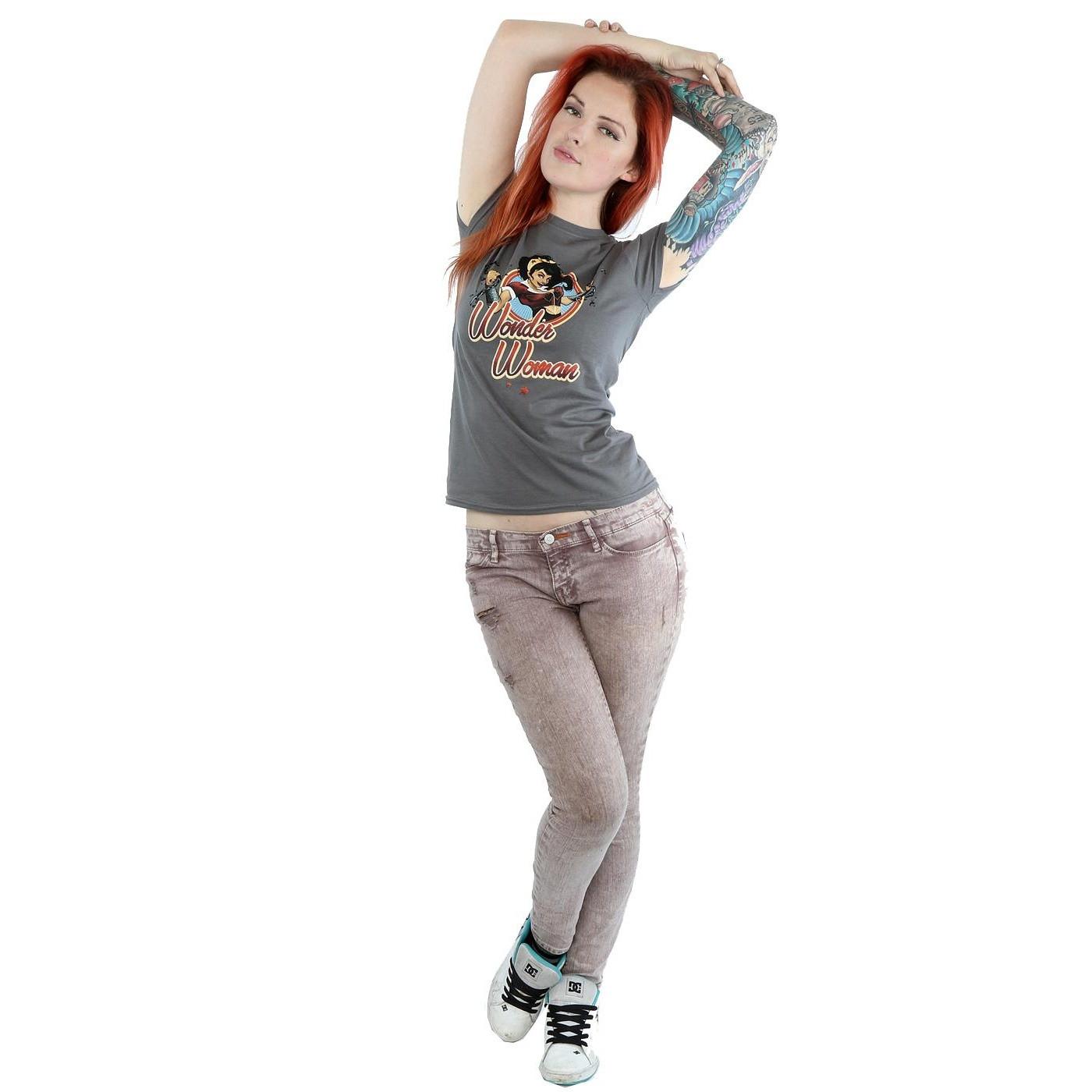 Wonder Woman Wonder Woman Bombshells T-Shirt  