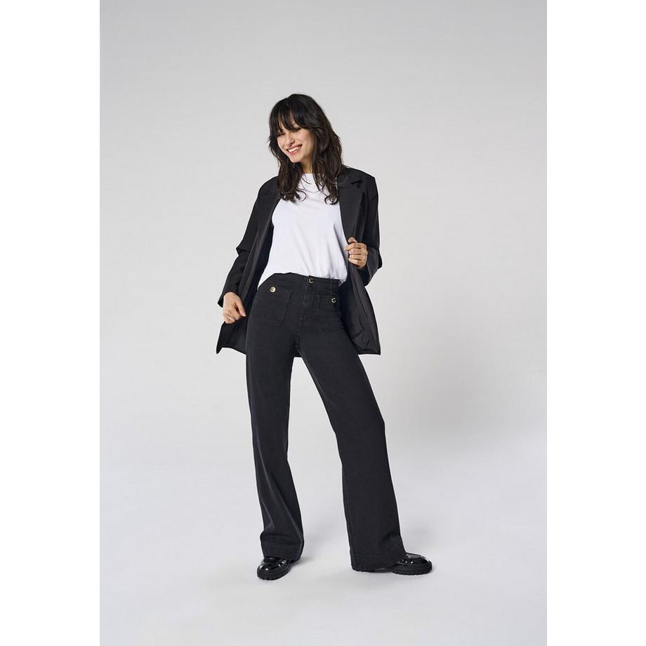 ONLY Weite Jeans aufgesetzte Taschen  