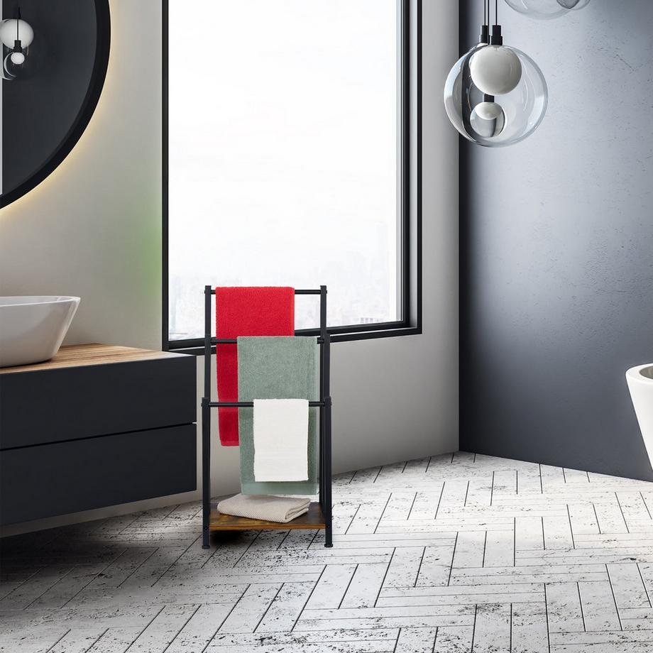 Northix Handtuchhalter mit Ablage und Stangen  