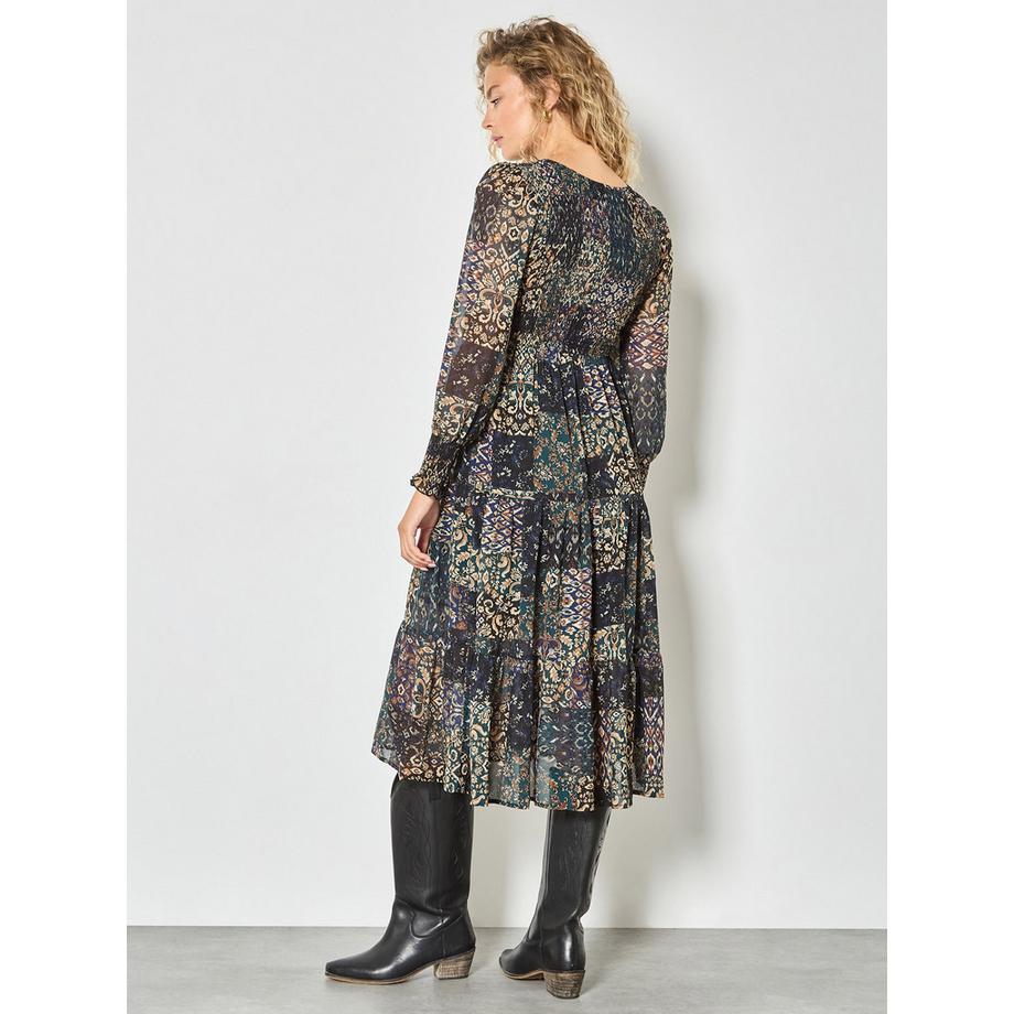 APRICOT Robe mi-longue en mousseline smockée à motifs ikat  