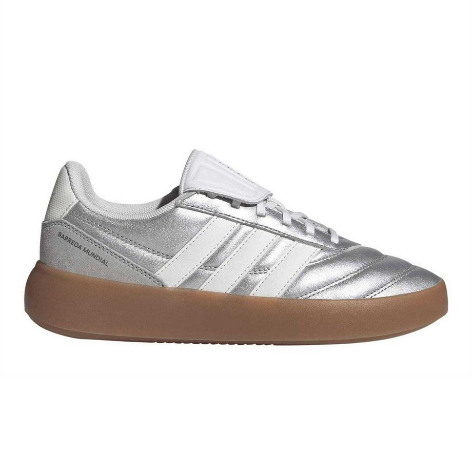 Baskets De Foot En Salle Mundial
