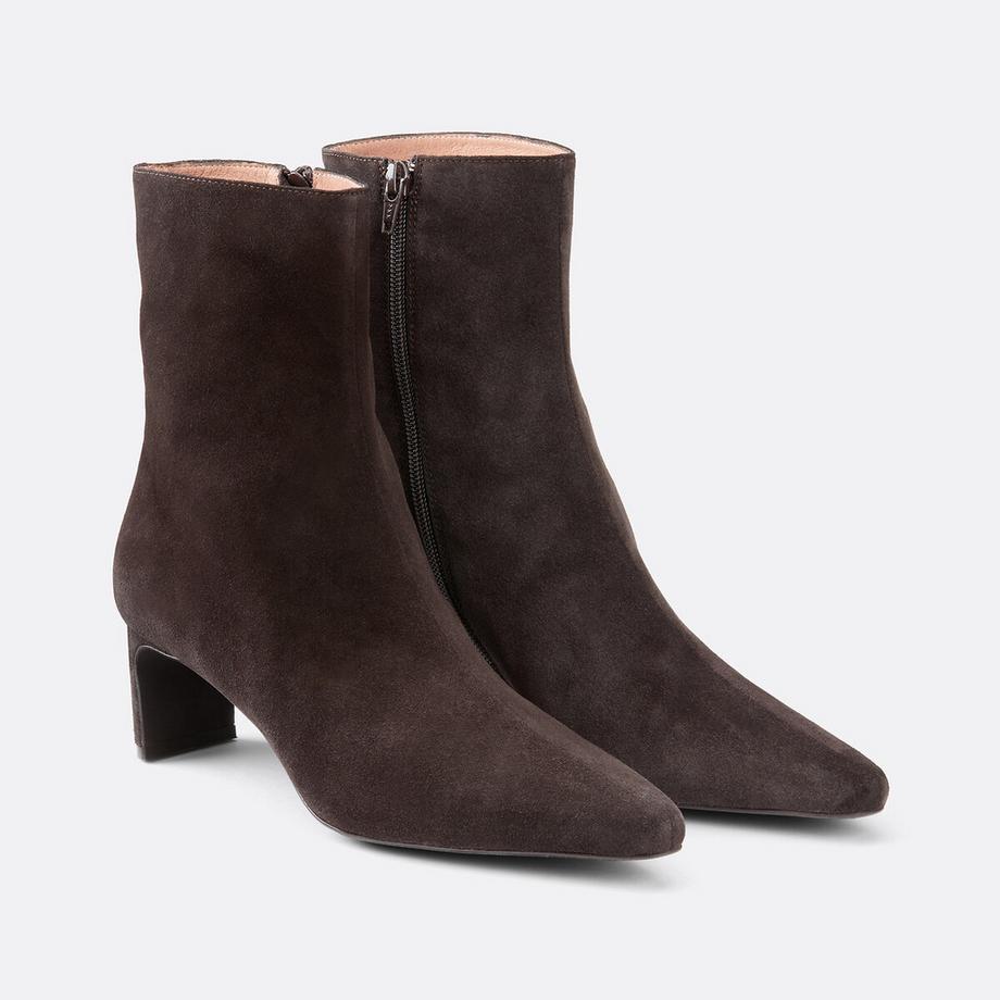 Lederstiefel mit dünnem Absatz