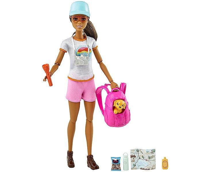 Barbie  Familie & Freunde Wellness Wanderin-Puppe 