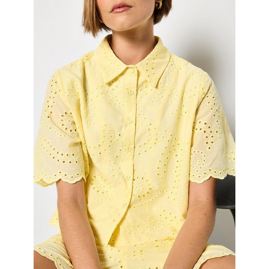 APRICOT Chemise Courte Bords Festonnés Broderie  