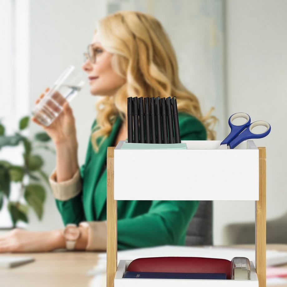 B2X L'organiseur de bureau en bambou et MDF optimise votre espace de travail grâce à sa solution de rangement efficace, améliorant la productivité et l'esthétique. Idéal pour le bureau, la maison ou l'atelier.


Organisez vos essentiels grâce à  