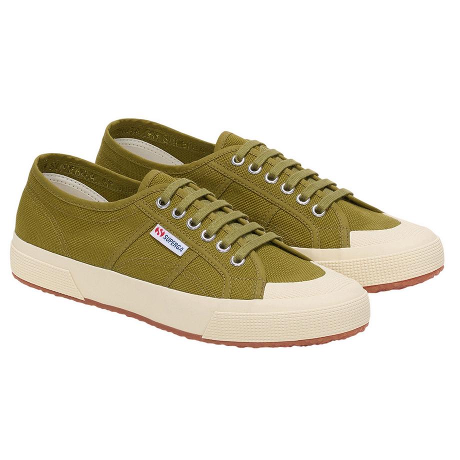 Baskets Military