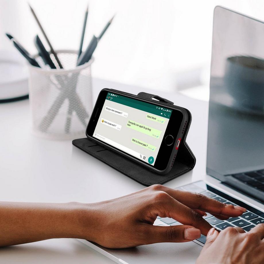 Avizar  Étui noir iPhone 8, 7, SE 2020, 2022 