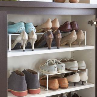 Yamazaki Ausziehbares Schuhgestell FRAME  