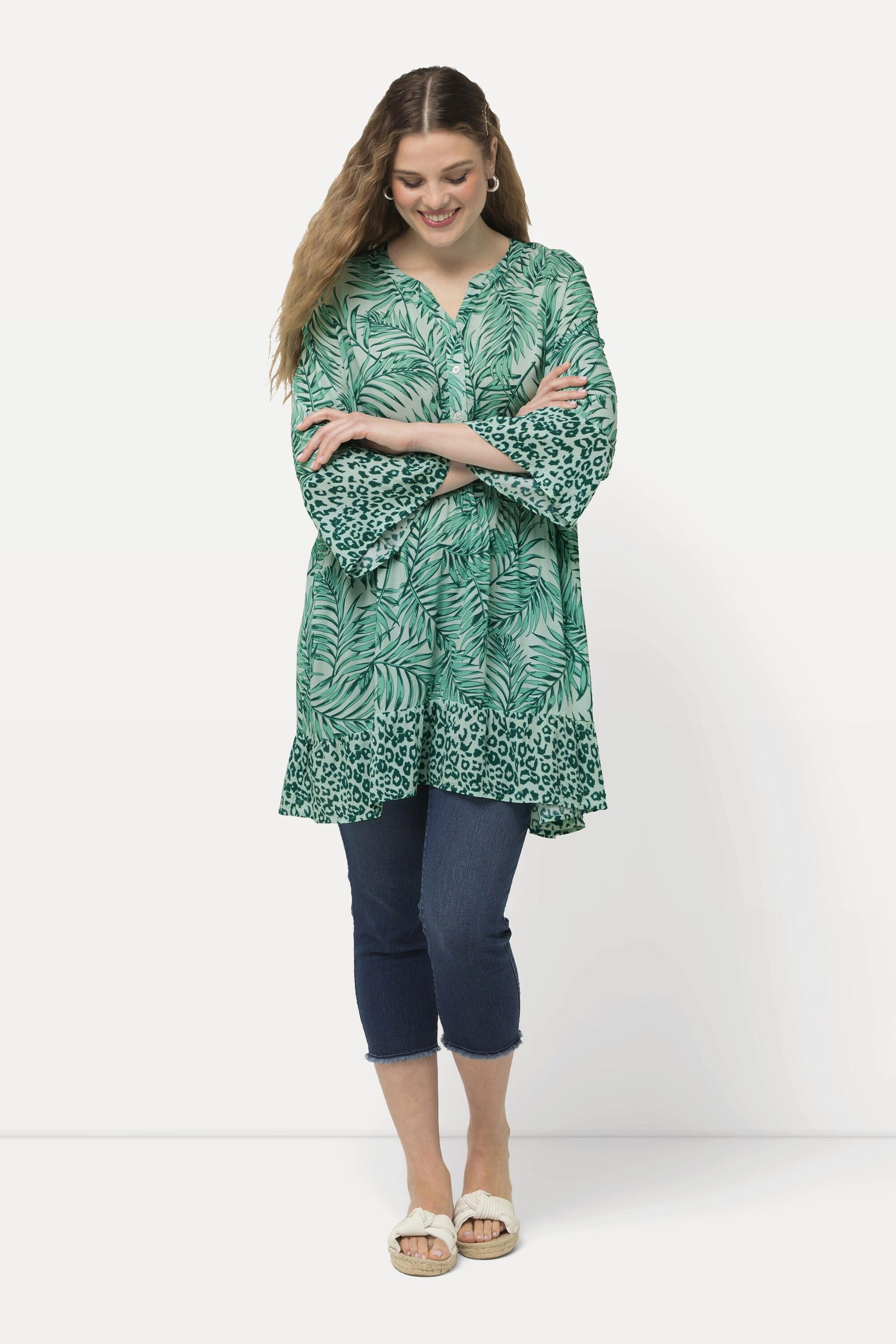 Ulla Popken  Blouse longue avec motif palmiers, col tunisien et manches courtes. Ligne A 