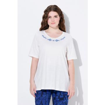 T-shirt in cotone biologico con ricami, scollo a girocollo e mezze maniche
