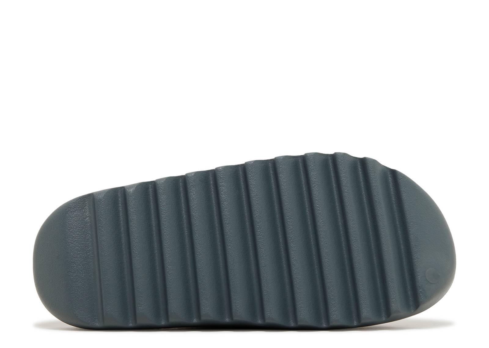 adidas  Yeezy Slide - Slate Marin 
