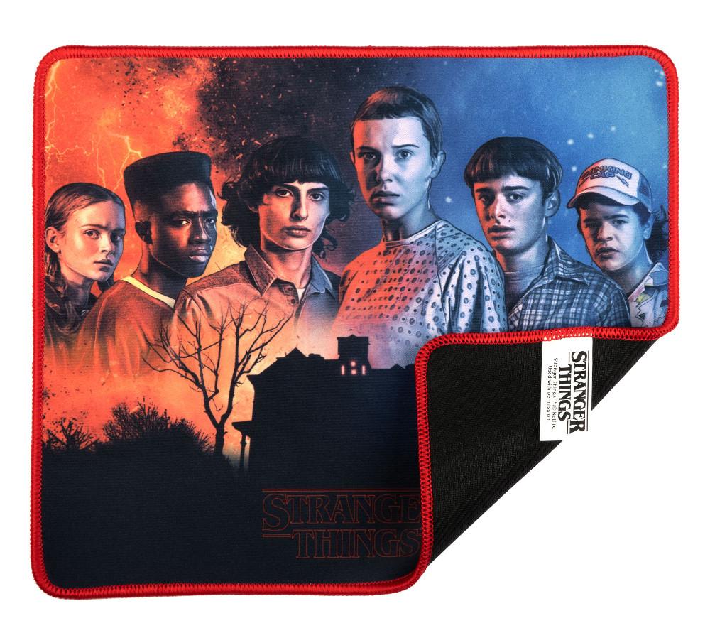 KONIX  Stranger Things Mousepad Best Friends 27 x 32 cm 