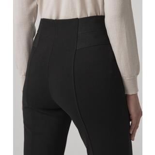 Damart  Pantalon maille milano confortable. 