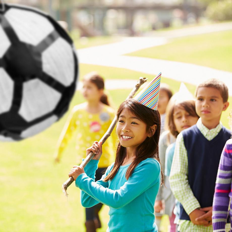 B2X  Piñata-Fußball 