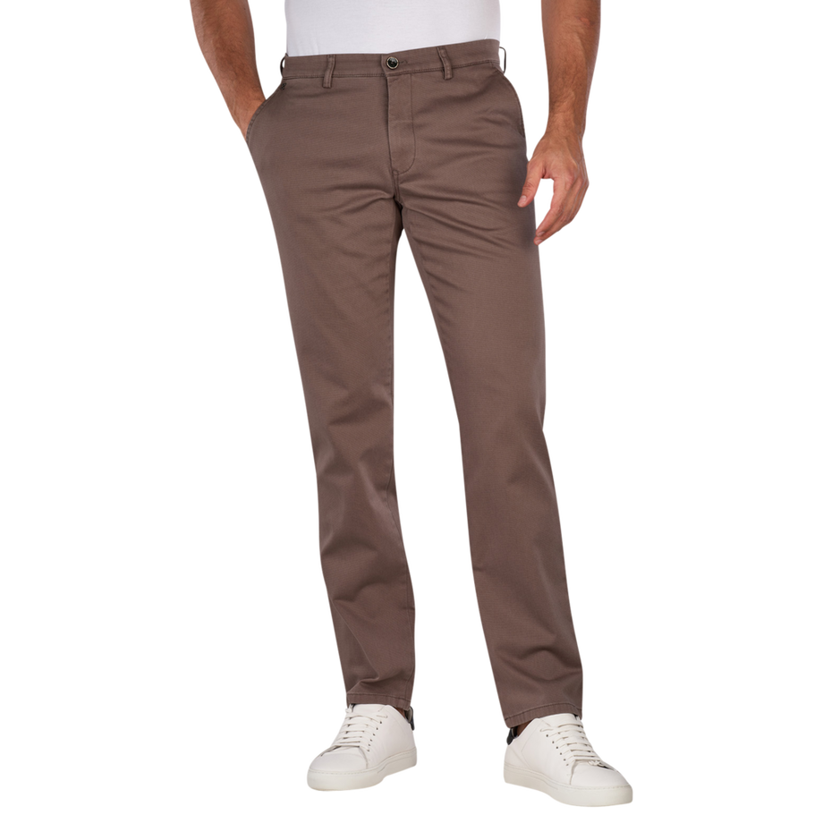 Benito-7 Chino Modern Fit