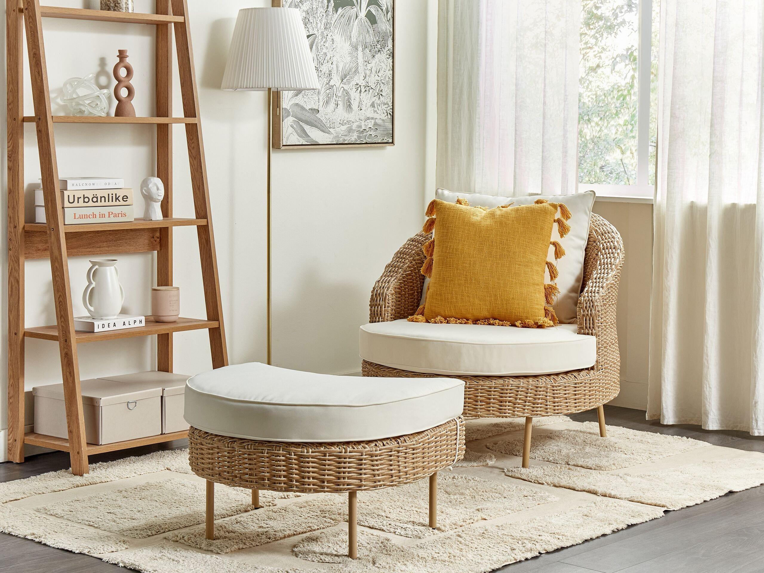 Beliani Fauteuil de jardin avec ottoman en Polyrotin Boho ARCILLE  