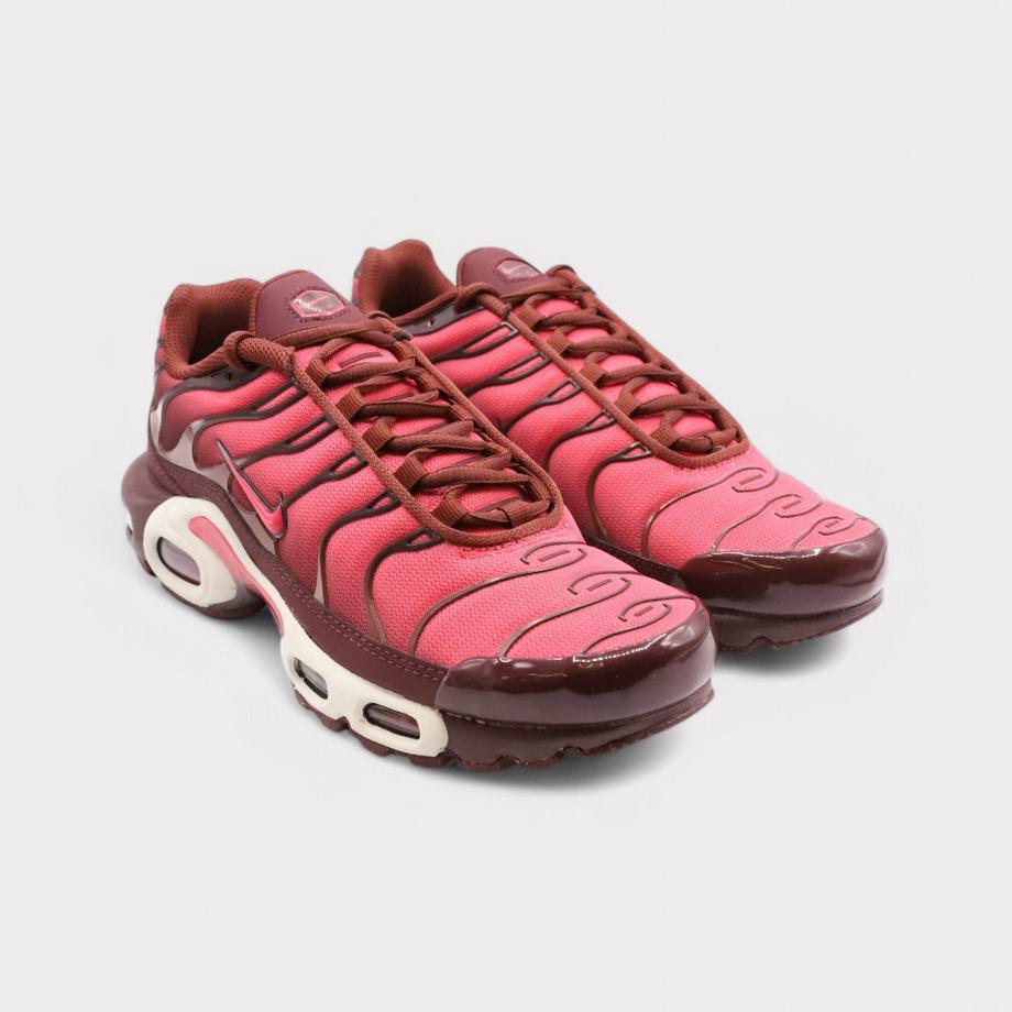 NIKE  Air Max Plus - Burgundy Crush 