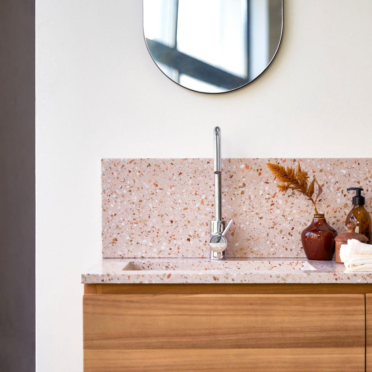 Tikamoon Crédence en terrazzo premium pink 100 cm Ava  