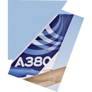 Revell  Aeromodello in kit da costruire   Airbus A 380 New livery 1:144 