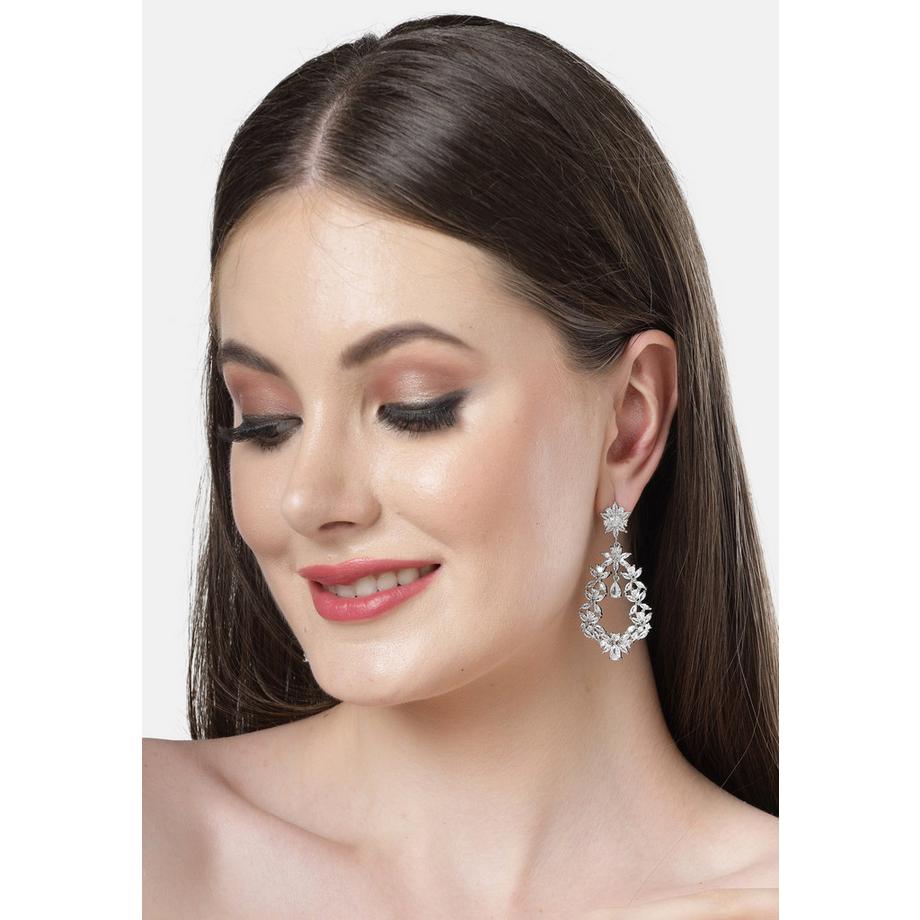 AVANT-GARDE PARIS  Collection Diva Boucles d'oreilles florales de luxe en zirconia 